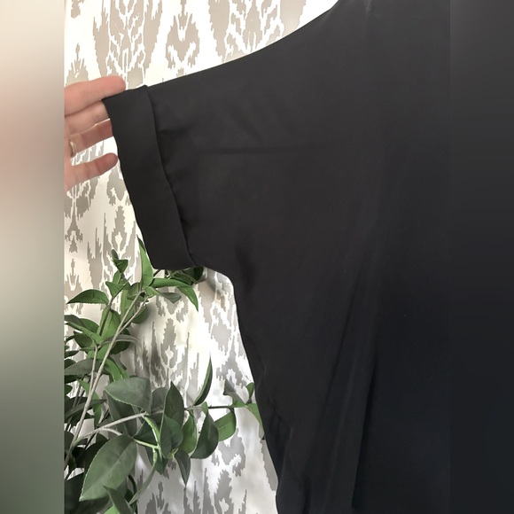 VINCE Black Double V-Neck Popover 100% Silk S - Picture 3 of 5